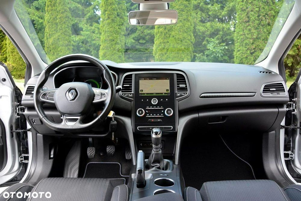 Renault Megane 1.2 Energy TCe Business - 25