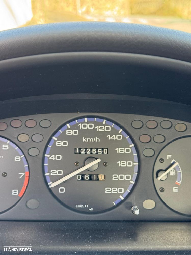 Honda Civic 1.5i LS - 8