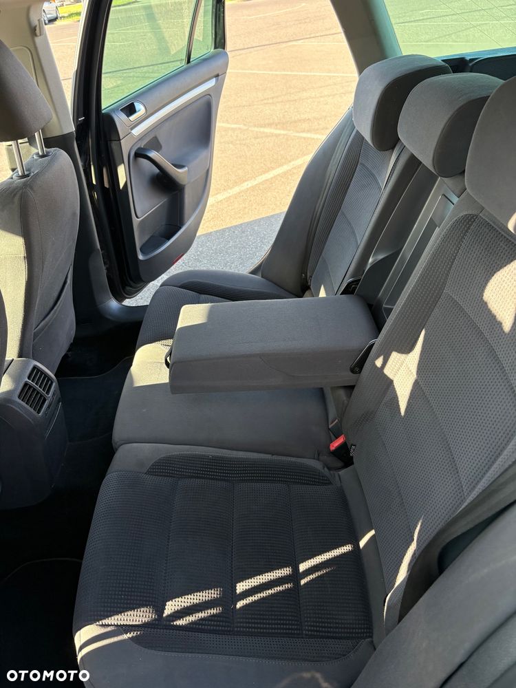 Volkswagen Golf 1.9 TDI 4Motion Comfortline - 4