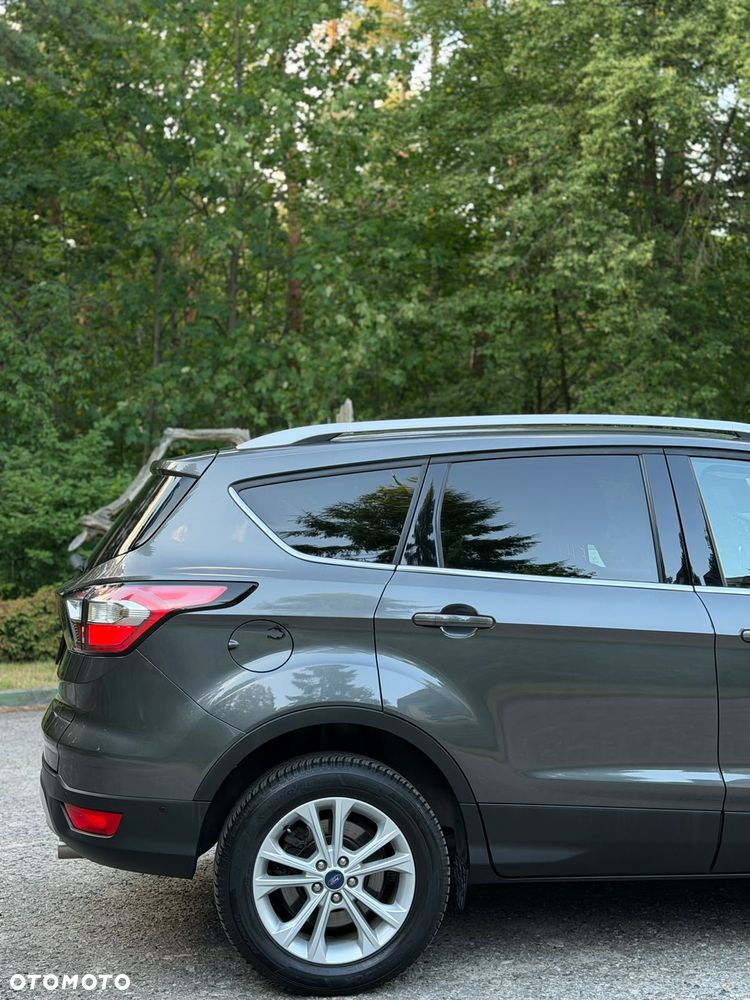 Ford Kuga 2.0 TDCi 4x4 Titanium - 10