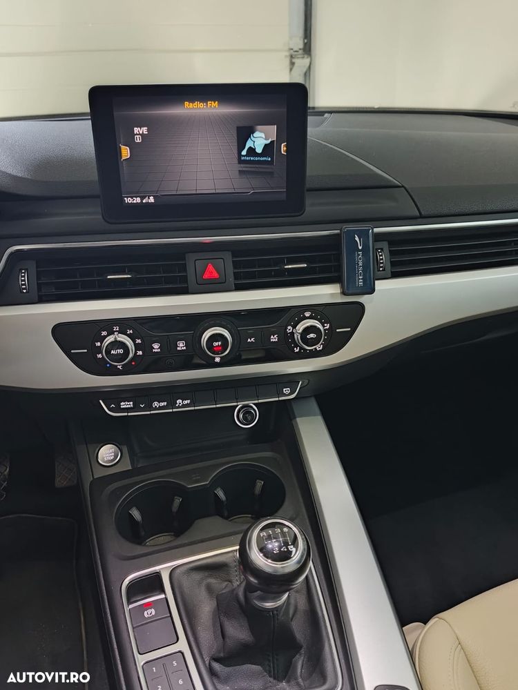 Audi A4 Limuzina - 10