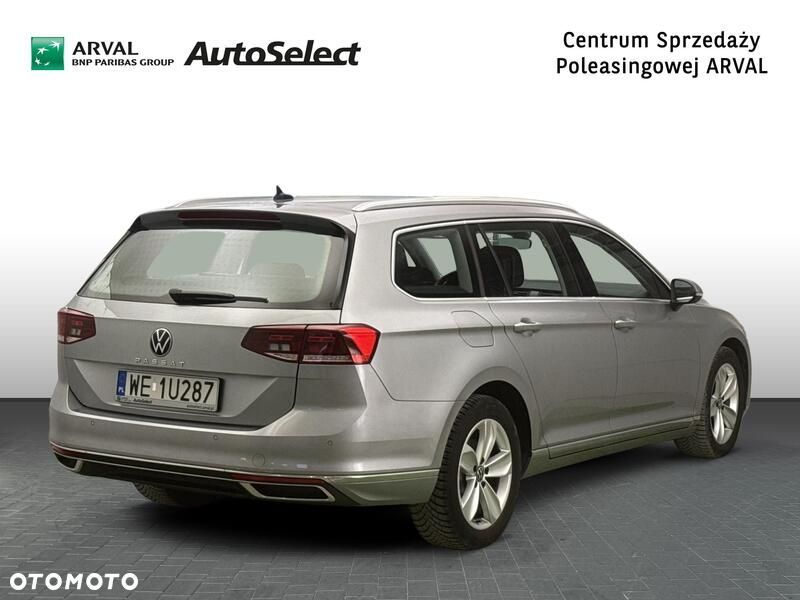 Volkswagen Passat - 6