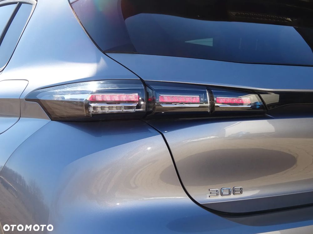 Peugeot 308 1.6 Hybrid PHEV Allure e-DCS7 - 14