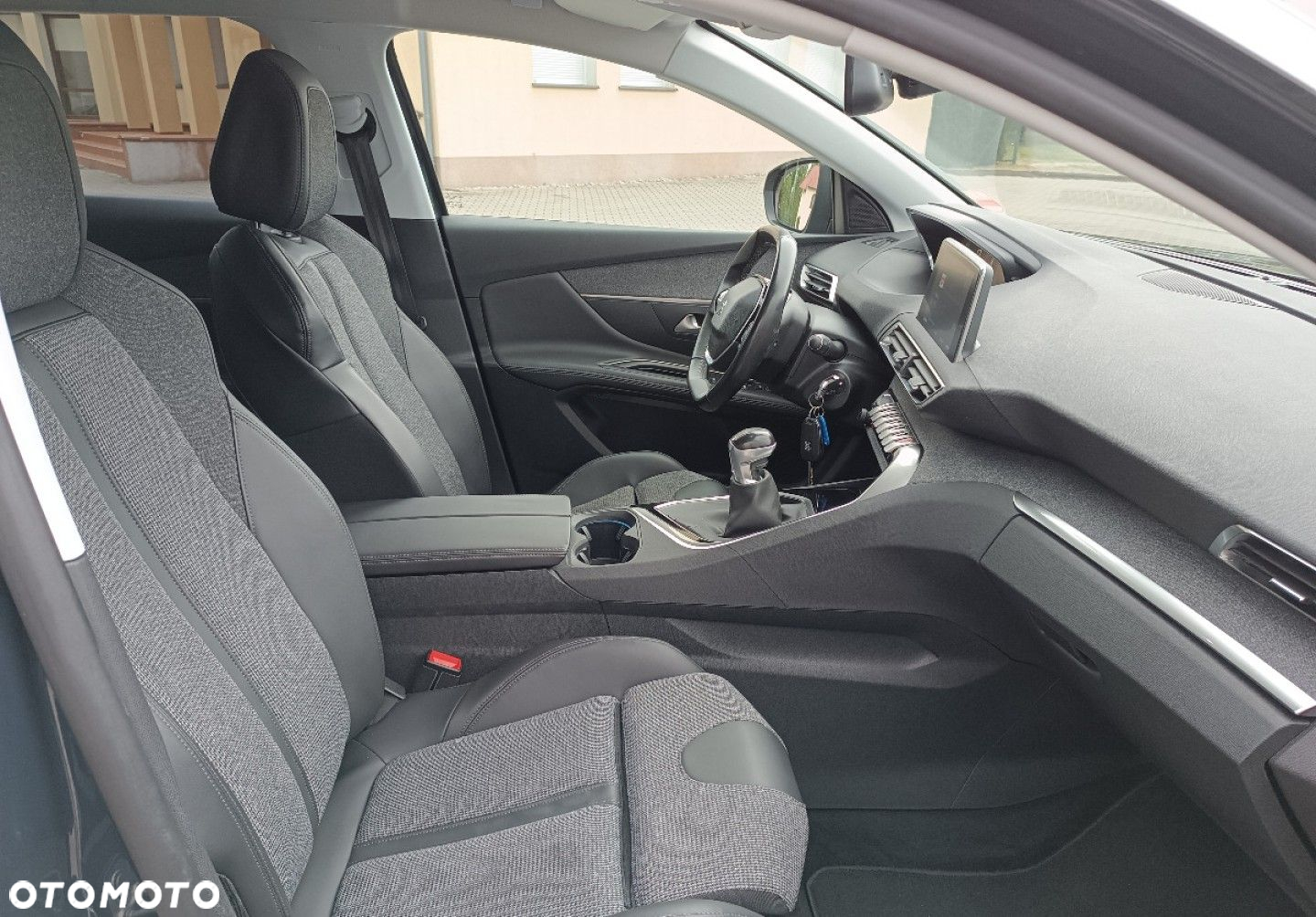 Peugeot 3008 - 14