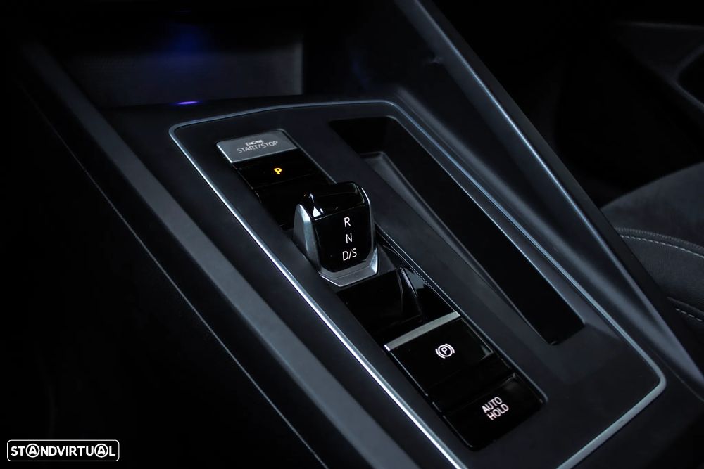 VW Golf 1.4 GTE Plug-In-Hybrid DSG - 17