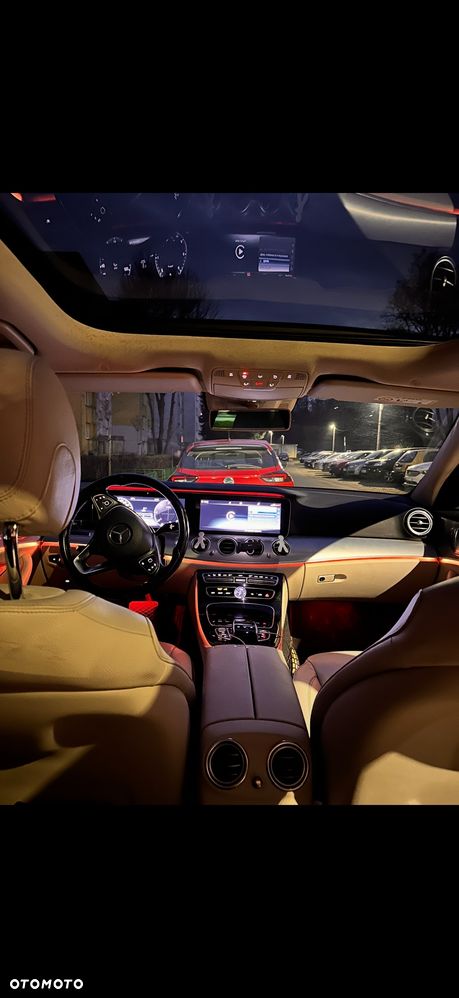 Mercedes-Benz Klasa E 220 d 9G-TRONIC - 4