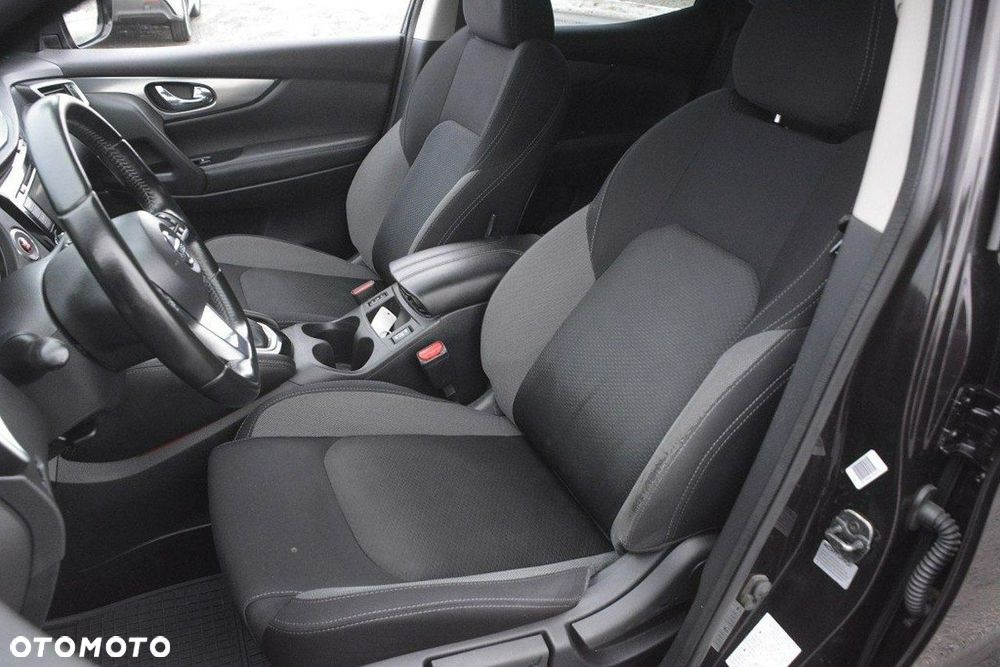 Nissan Qashqai 1.3 DIG-T DCT N-CONNECTA - 15