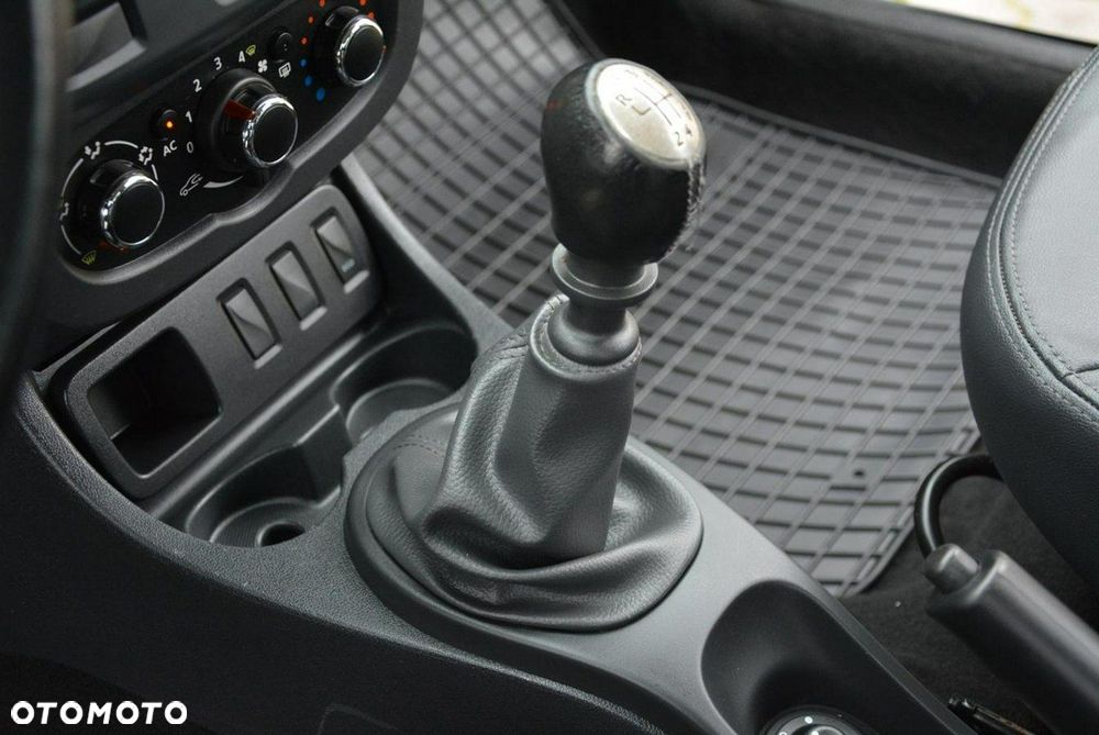 Dacia Duster TCe 125 2WD Prestige - 26