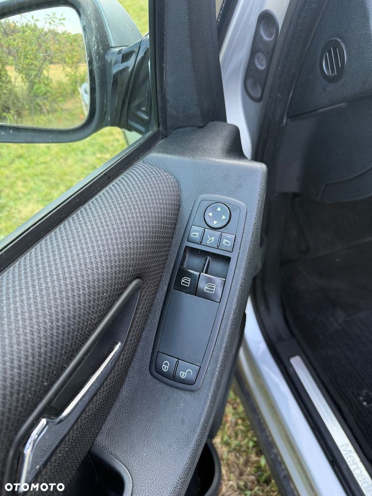 Mercedes-Benz Klasa A 160 BlueEfficiency - 3
