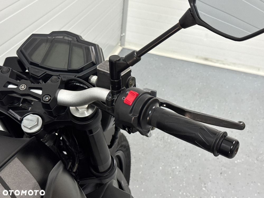 Yamaha MT - 16