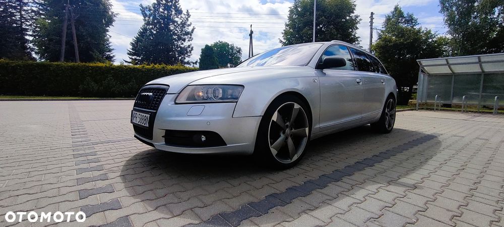 Audi A6 Avant - 1