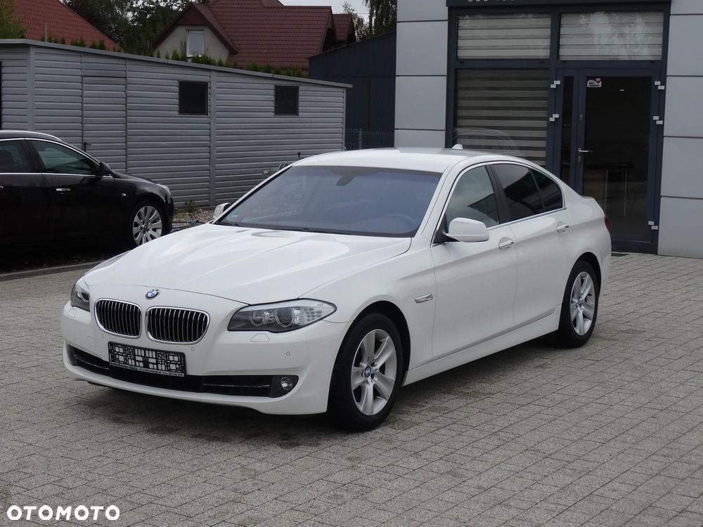 BMW Seria 5 520i Sport-Aut - 5