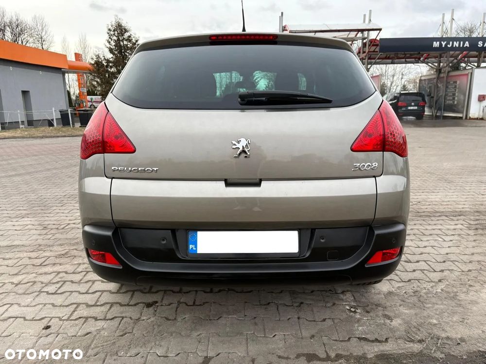 Peugeot 3008 1.6 HDi Premium - 6
