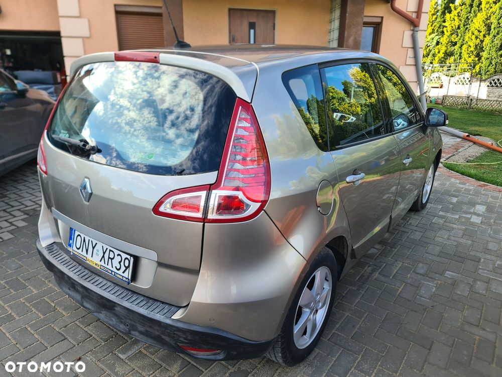 Renault Scenic - 2