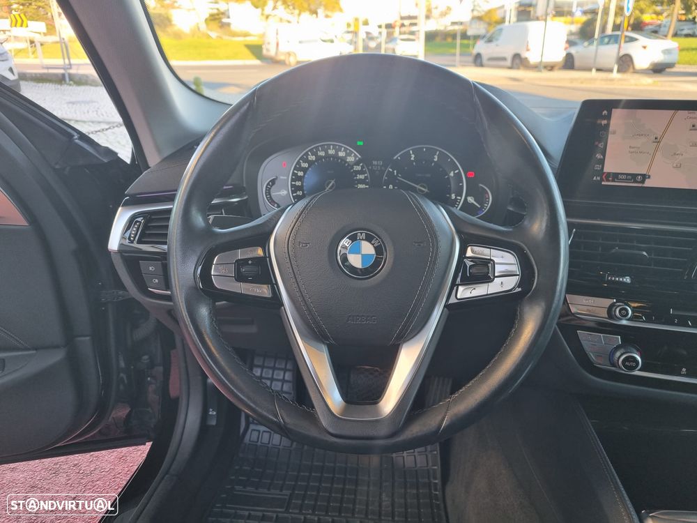 BMW 520 d Line Luxury Auto - 31