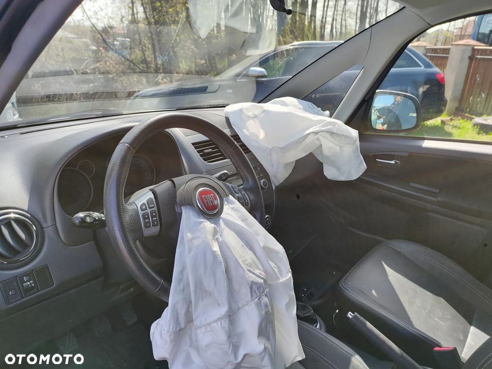 Fiat Sedici 2.0 Multijet DPF 4x4 Luxury - 10