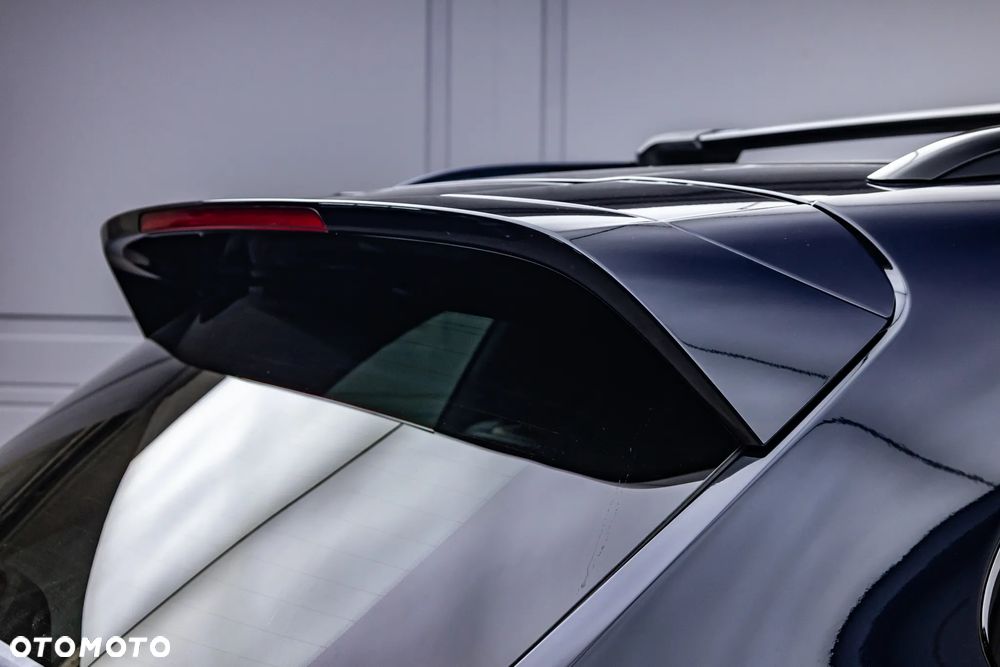 Porsche Cayenne - 40
