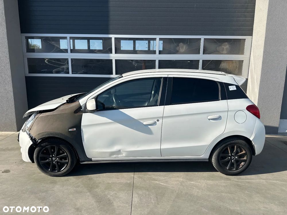 Mitsubishi Space Star 1.2 Clear Tec Intro Edition+ - 6