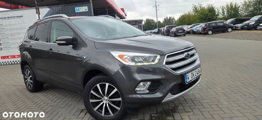 Ford Kuga 1.5 EcoBoost 2x4 Titanium - 23