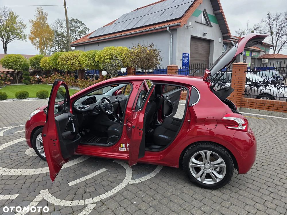 Peugeot 208 1.6 VTi Allure - 16