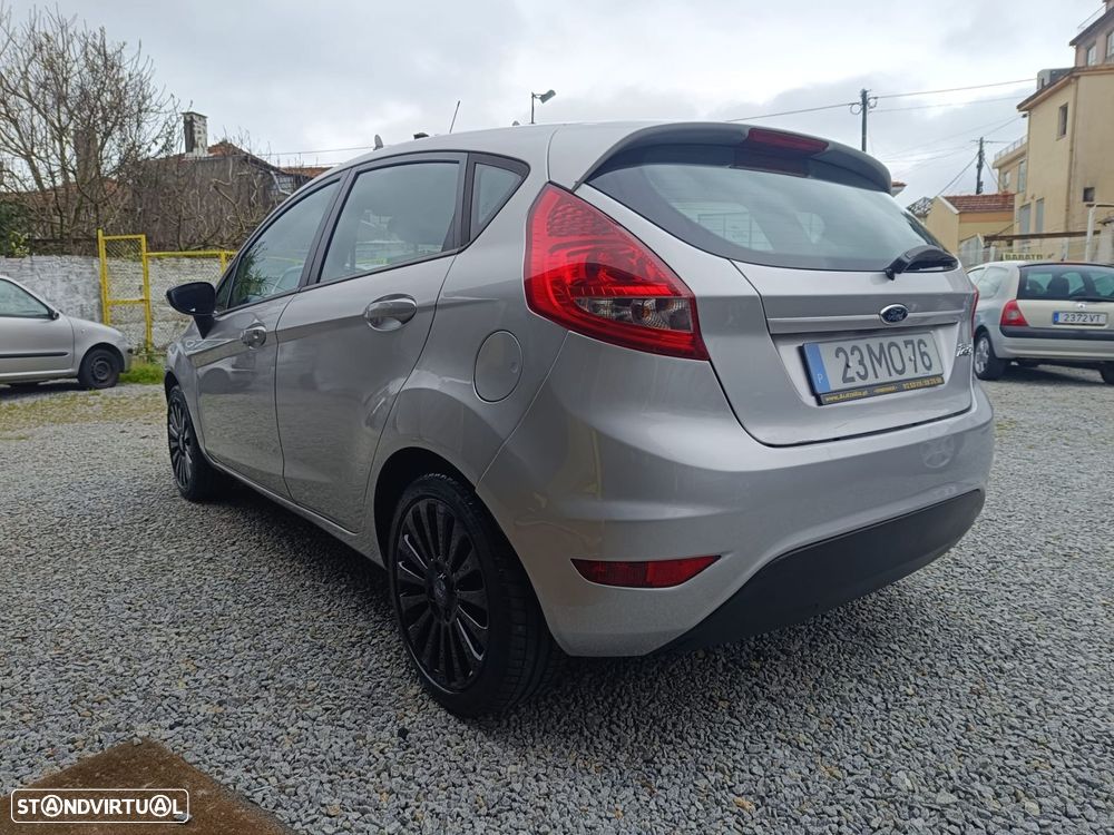 Ford Fiesta 1.4 TDCI Titanium - 13