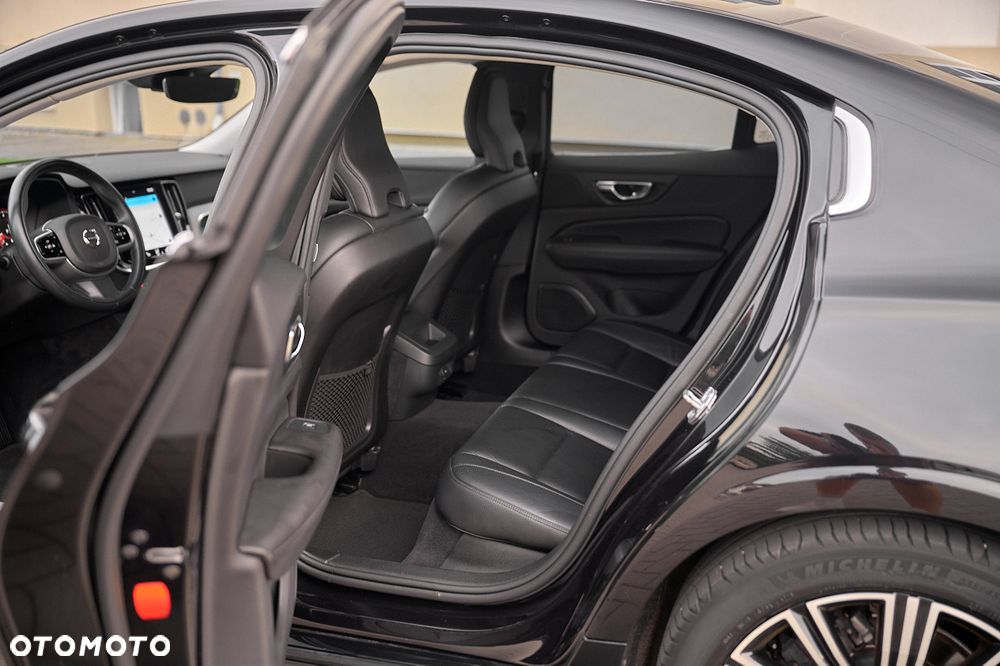 Volvo S60 T4 Inscription - 17