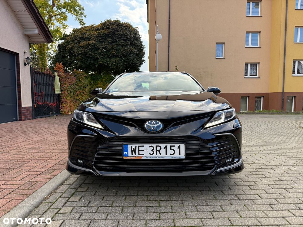 Toyota Camry 2.5 Hybrid Prestige CVT - 2