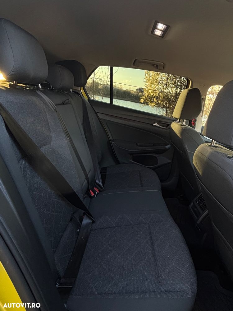 Volkswagen Golf 1.0 TSI Life - 14