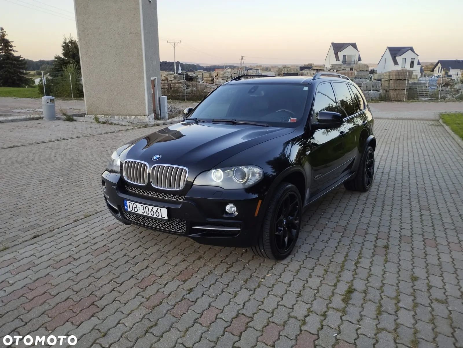 BMW X5 xDrive48i - 1