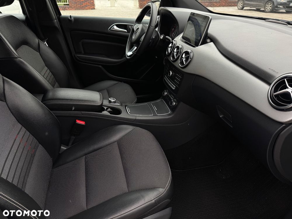 Mercedes-Benz Klasa B 200 CDI (BlueEFFICIENCY) 7G-DCT - 14