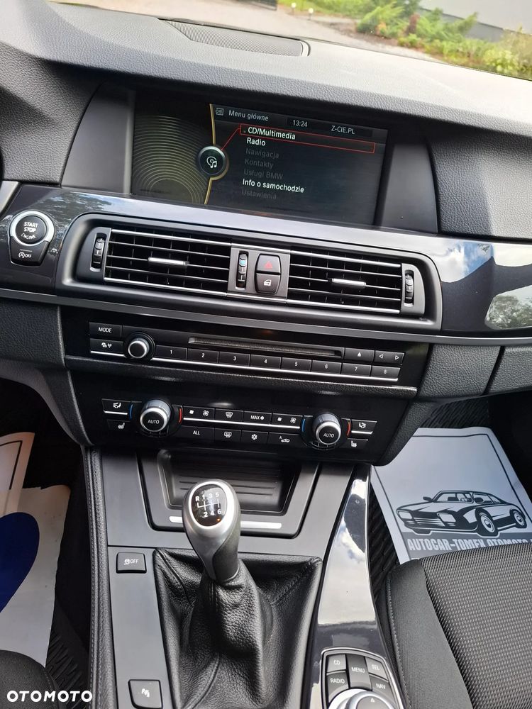 BMW Seria 5 520d Luxury Line - 23