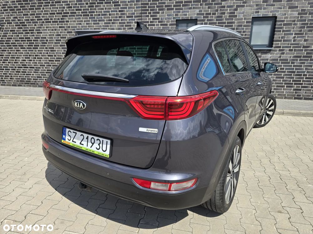Kia Sportage 1.7 CRDI 2WD Dream-Team Edition - 11