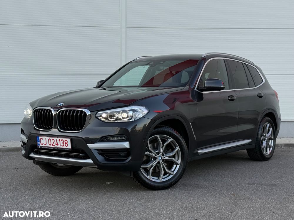 BMW X3 xDrive20d AT Luxury Line - 2