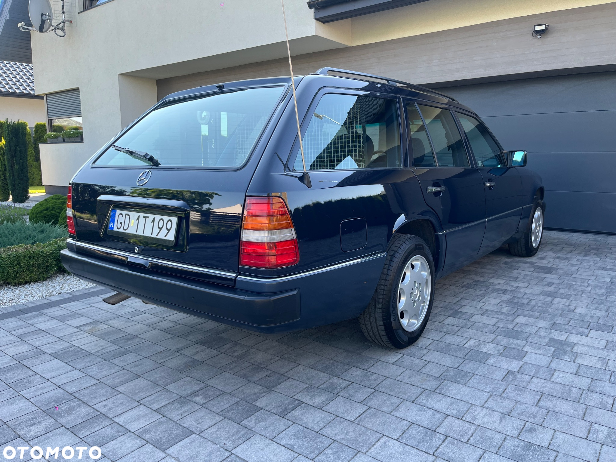 Mercedes-Benz W124 (1984-1993) - 15