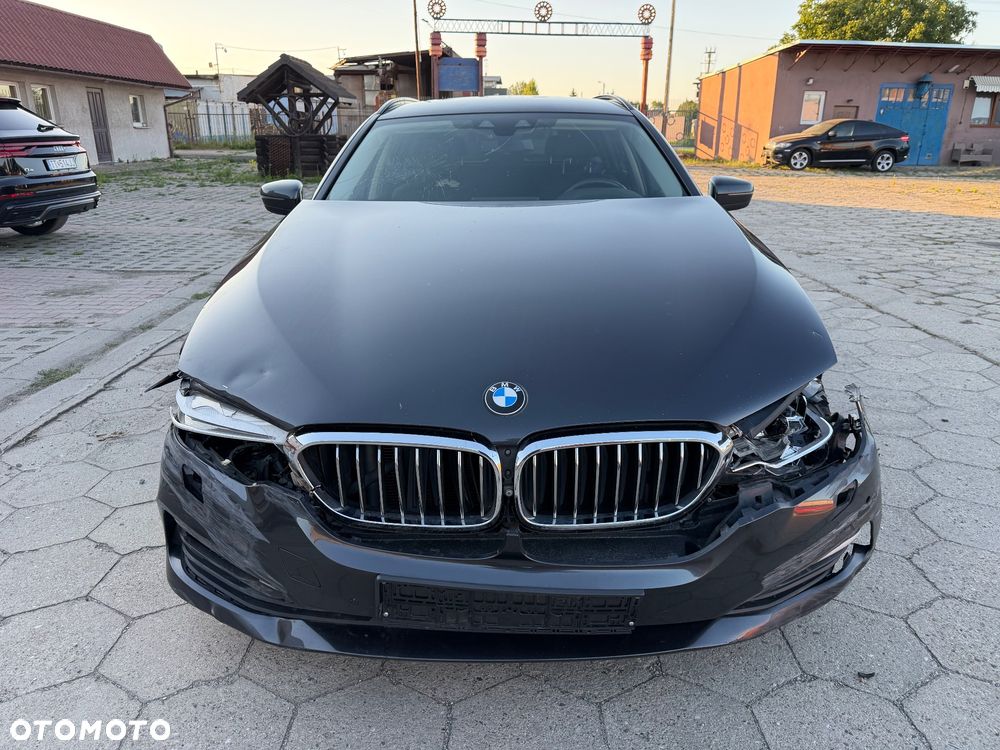 BMW Seria 5 530d xDrive Sport Line - 8