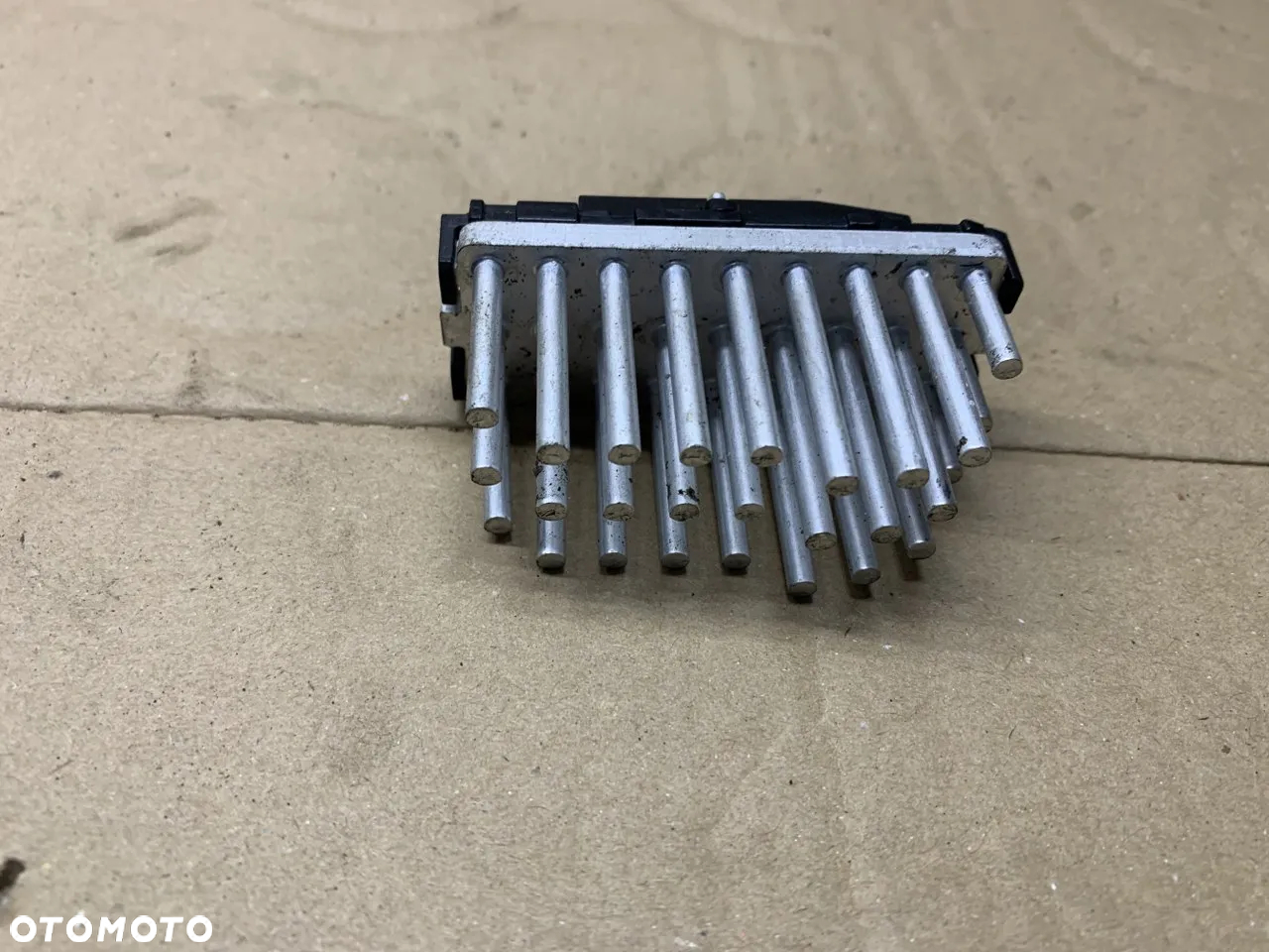 Moduł jeż lampy XENON Audi A4 B8 P121260 - 2
