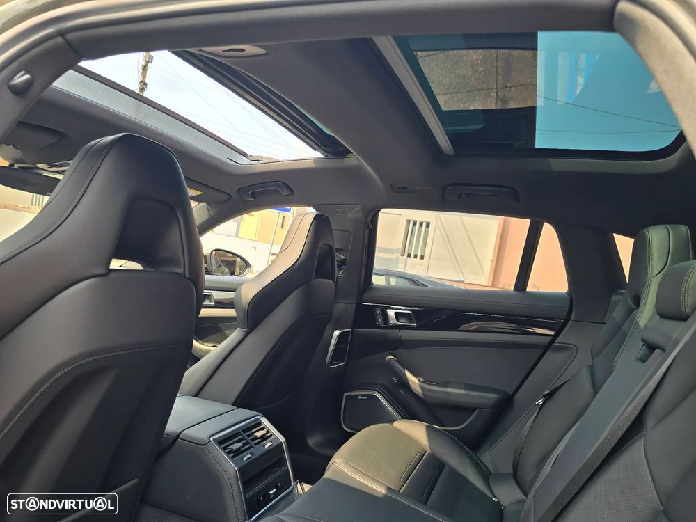 Porsche Panamera 4S E-Hybrid - 28