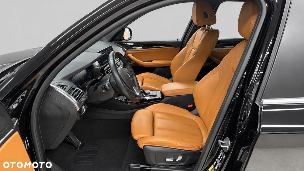 BMW X3 xDrive30e Luxury Line sport - 7