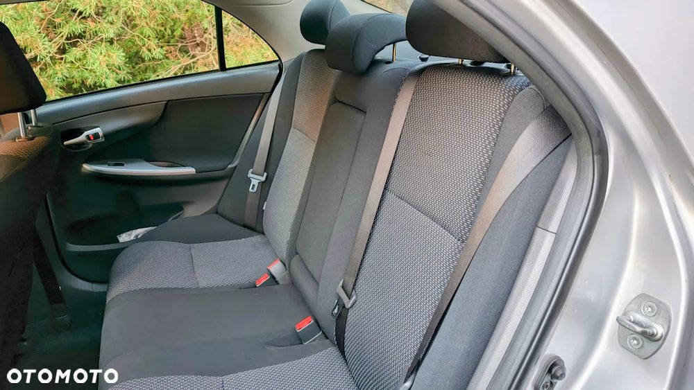 Toyota Corolla 1.4 D-4D Premium - 7