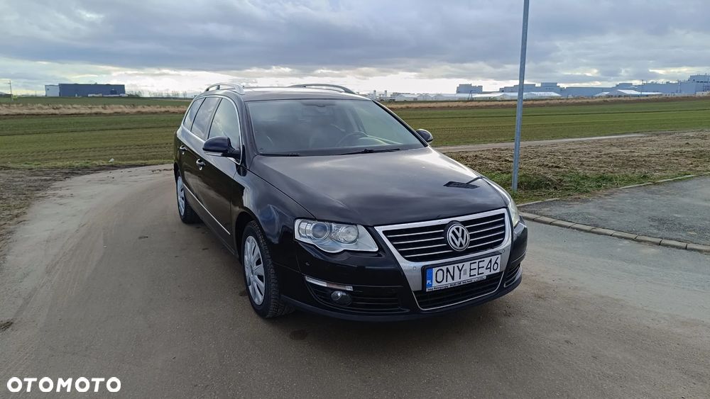 Volkswagen Passat 2.0 TDI Highline - 11