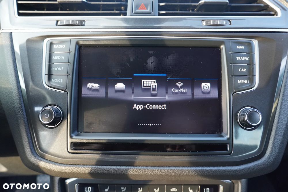 Volkswagen Tiguan 2.0 TDI SCR (BlueMotion Technology) DSG Highline - 24