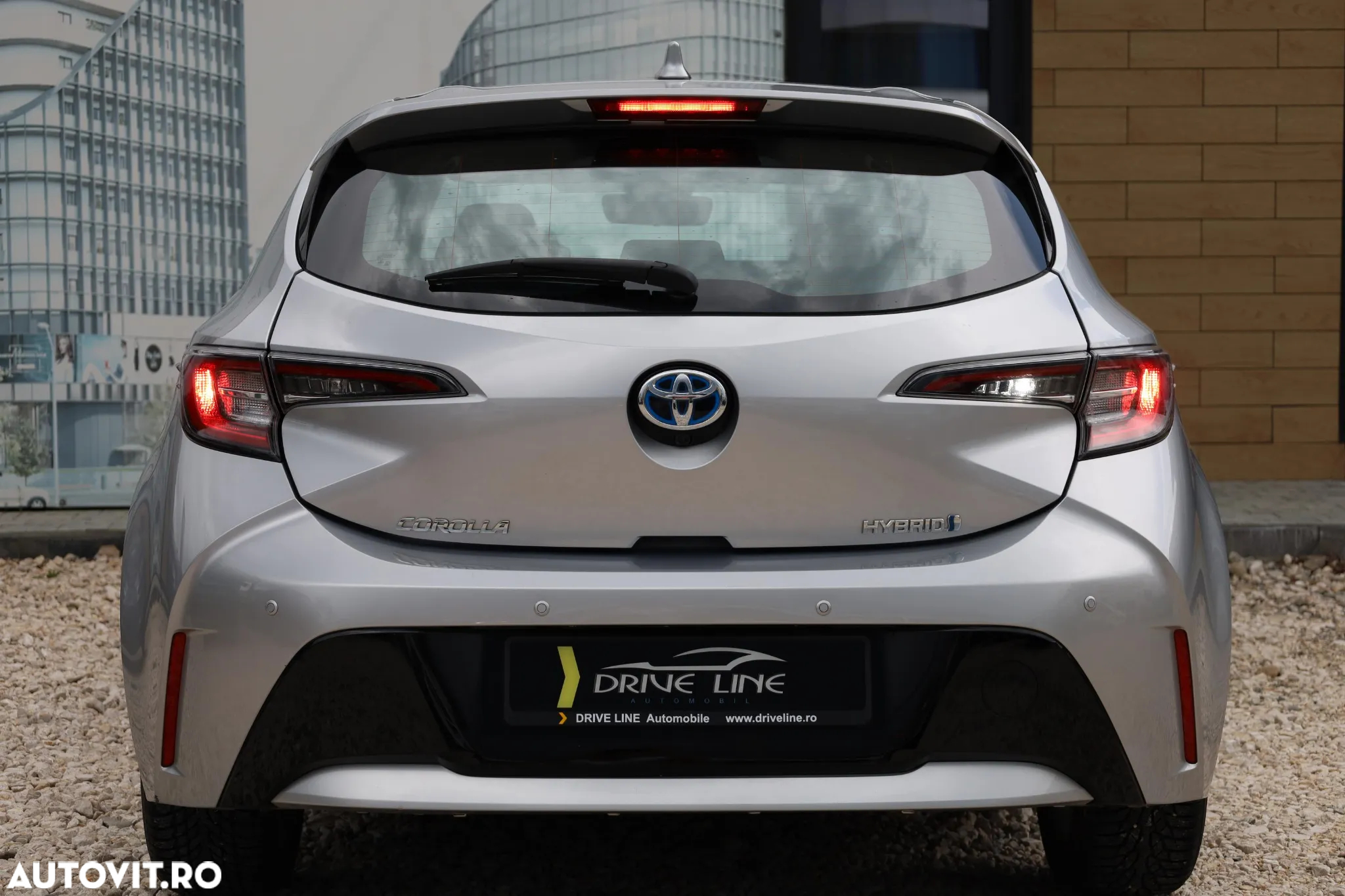 Toyota Corolla 1.8 HSD Dynamic - 6