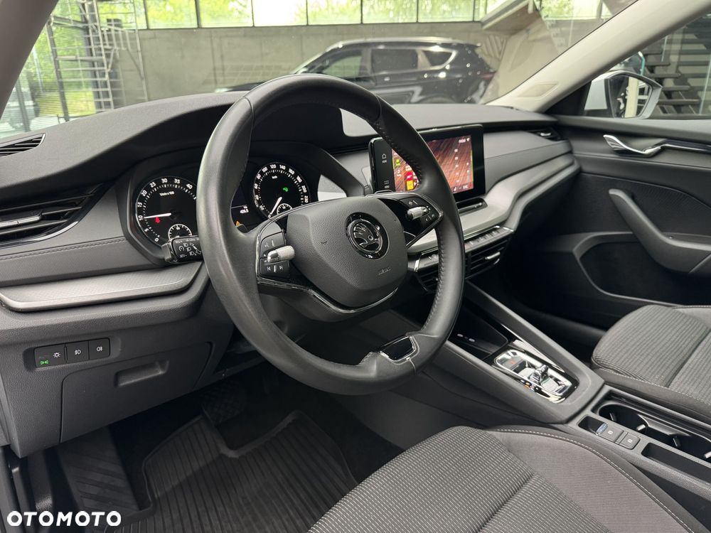 Skoda Octavia 2.0 TDI Ambition DSG - 10
