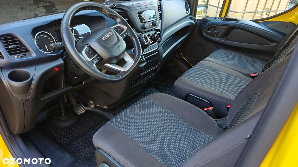 Iveco Daily - 12