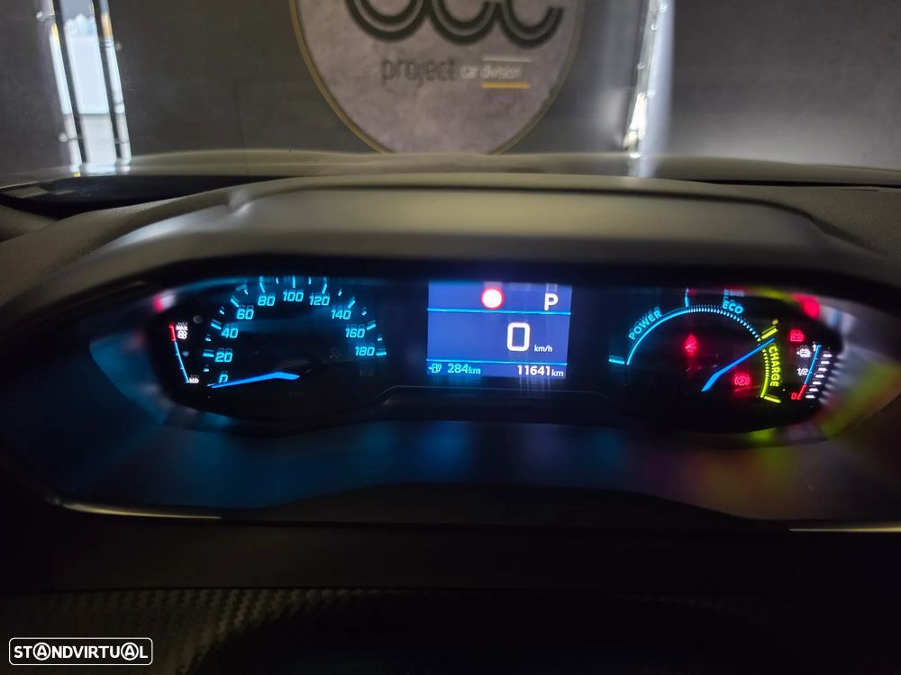 Peugeot e-2008 Active Pack - 21