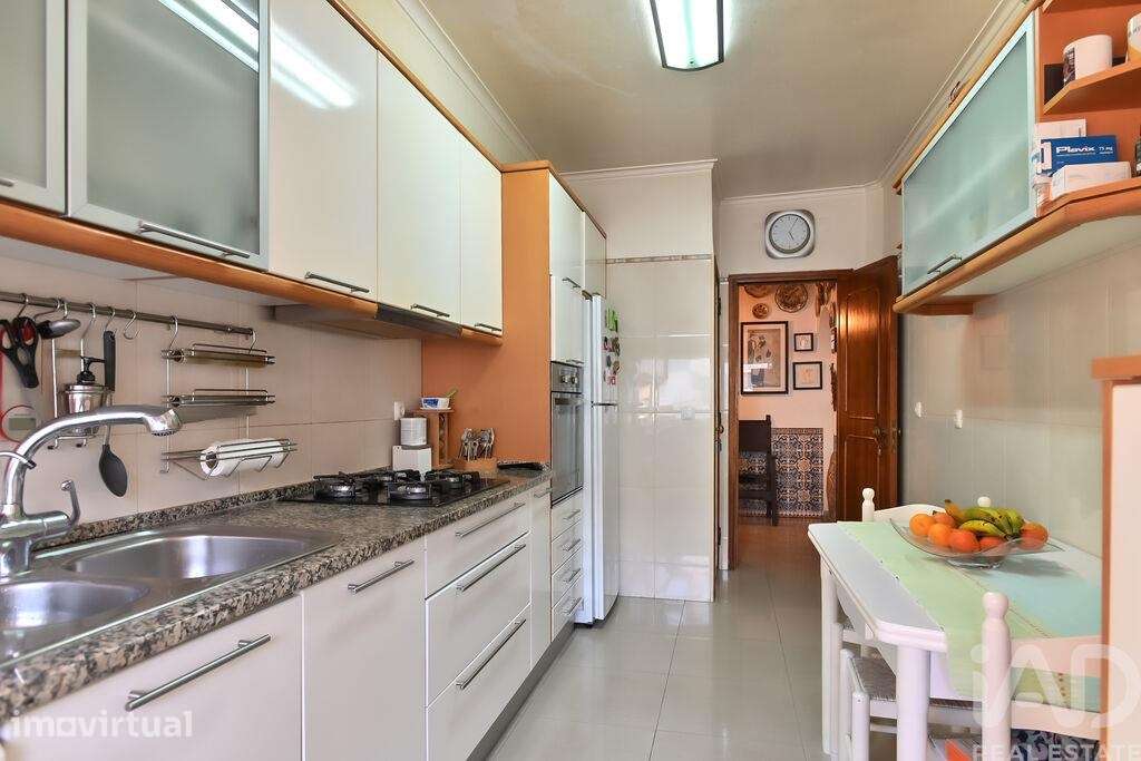 Apartamento T3 em São Domingos de Rana de 95 m2 - Grande imagem: 2/21