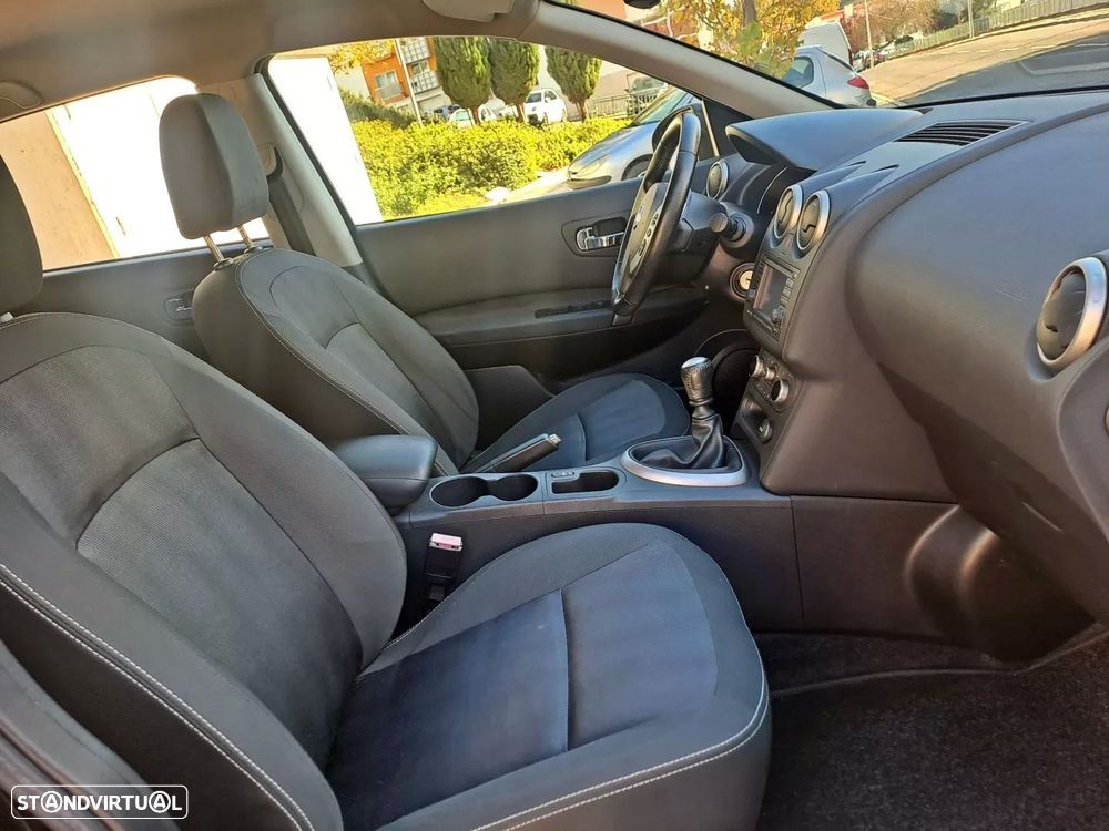 Nissan Qashqai 1.5 dCi ECO Acenta+N.Connect - 24