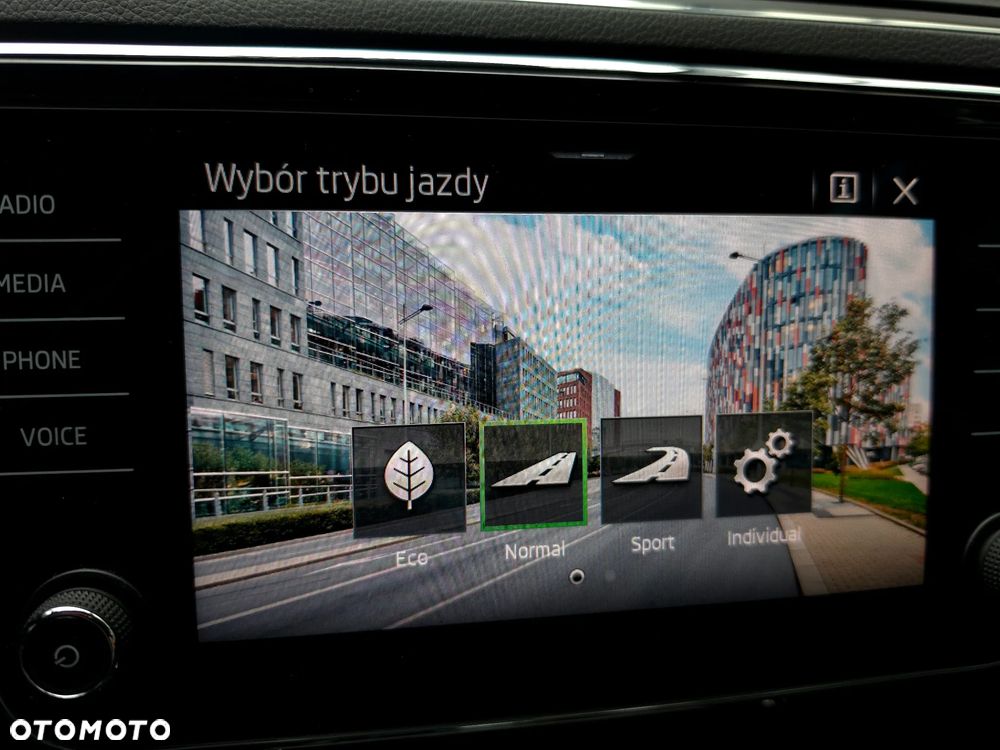 Skoda Superb 1.4 TSI Plug-In Hybrid Style DSG - 27
