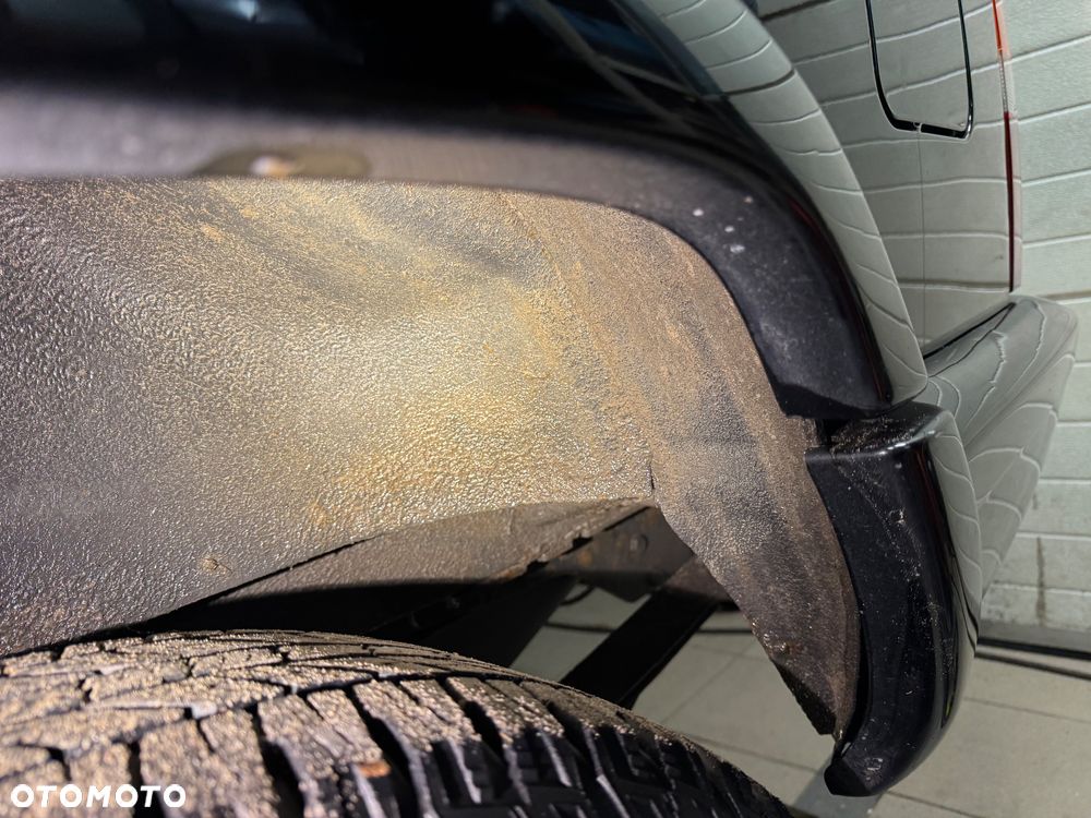 Jeep Cherokee 4.0 Limited - 37