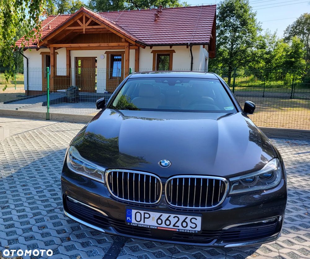 BMW Seria 7 730d xDrive - 17
